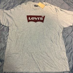 Levi’s Tshirt 2xl NWT